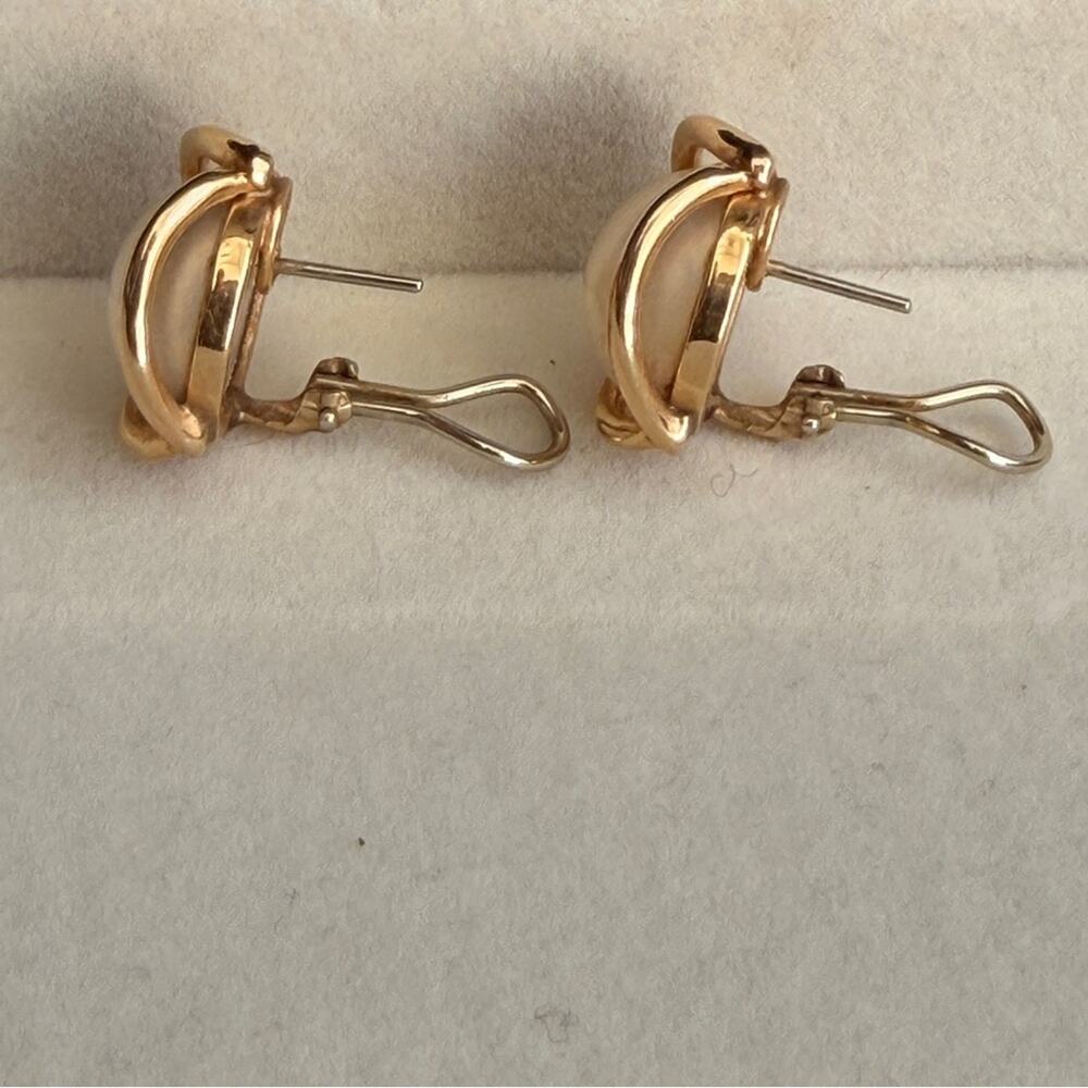 Vintage 14k gold Mabe Pearl Earrings lever Back Vintage (circa 1960s–1980s) - Picture 7 of 12